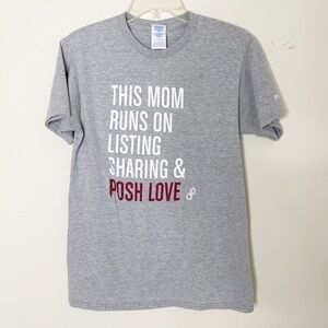 Poshmark basic graphic short sleeves tee shirt S